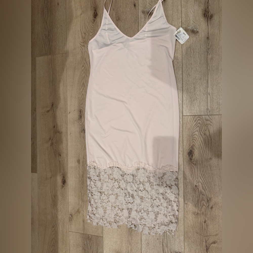 True & Co. Pale Pink Lace-Trim Slip